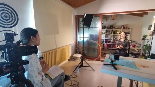 配资导航 |《了不起的食物》导演手记 | 当我们谈论食物时,我们在谈些什么? 配资导航 |《了不起的食物》导演手记 | 当我们谈论食物时,我们在谈些什么?