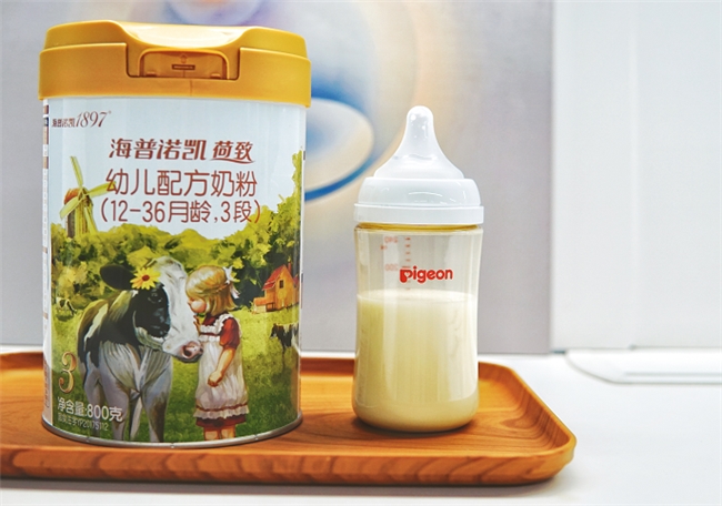 海普诺凯荷致 VS A2 至初，谁是A2奶源的奶粉品牌顶流？