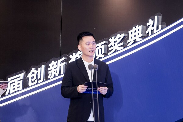 安踏集团连续三年百万现金奖励"自主创新" 启动行业首个创新加速器