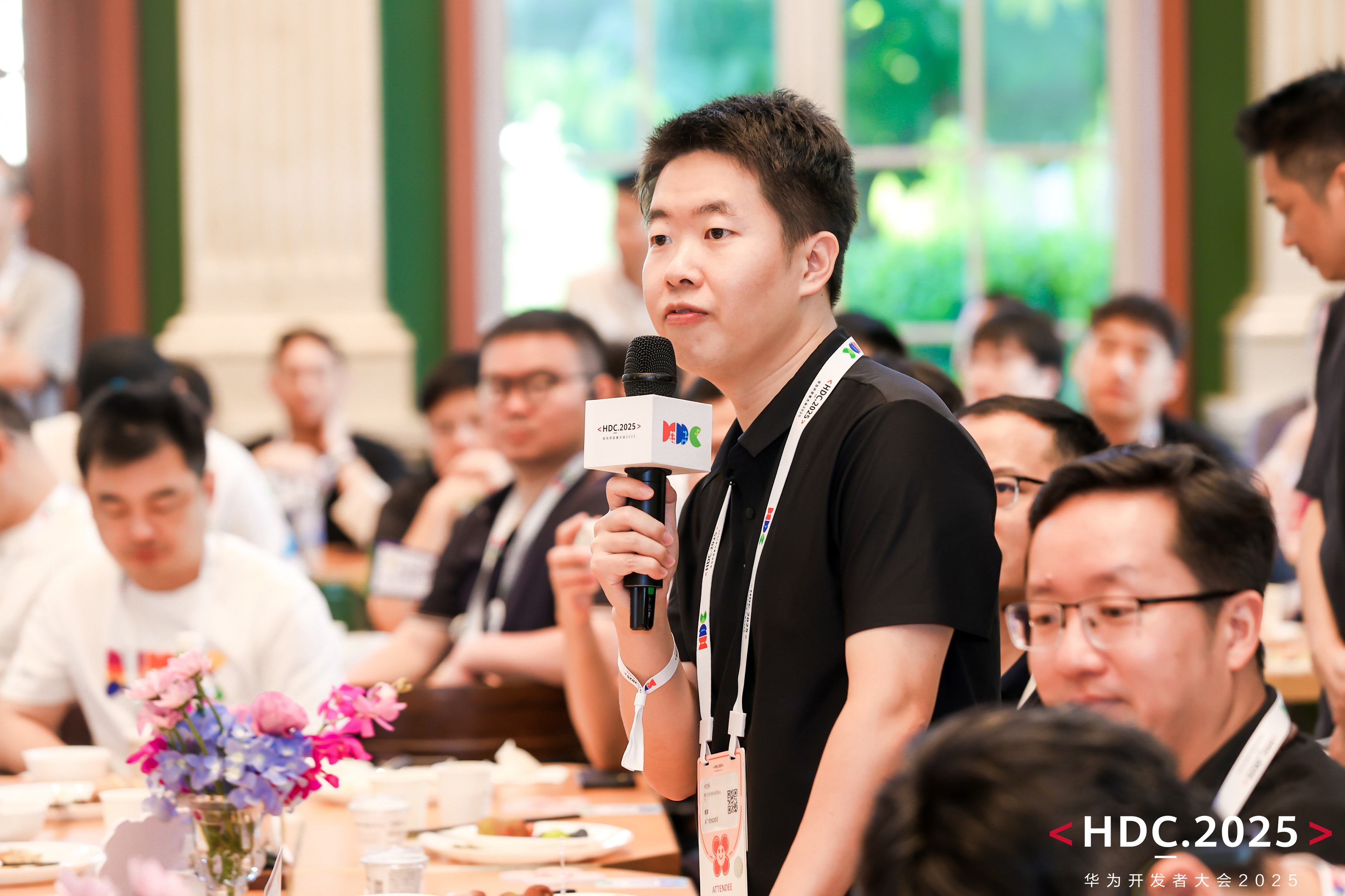 HDC早餐会热腾开席：深挖生态商业潜力，800万开发者共乘“鸿蒙快车”